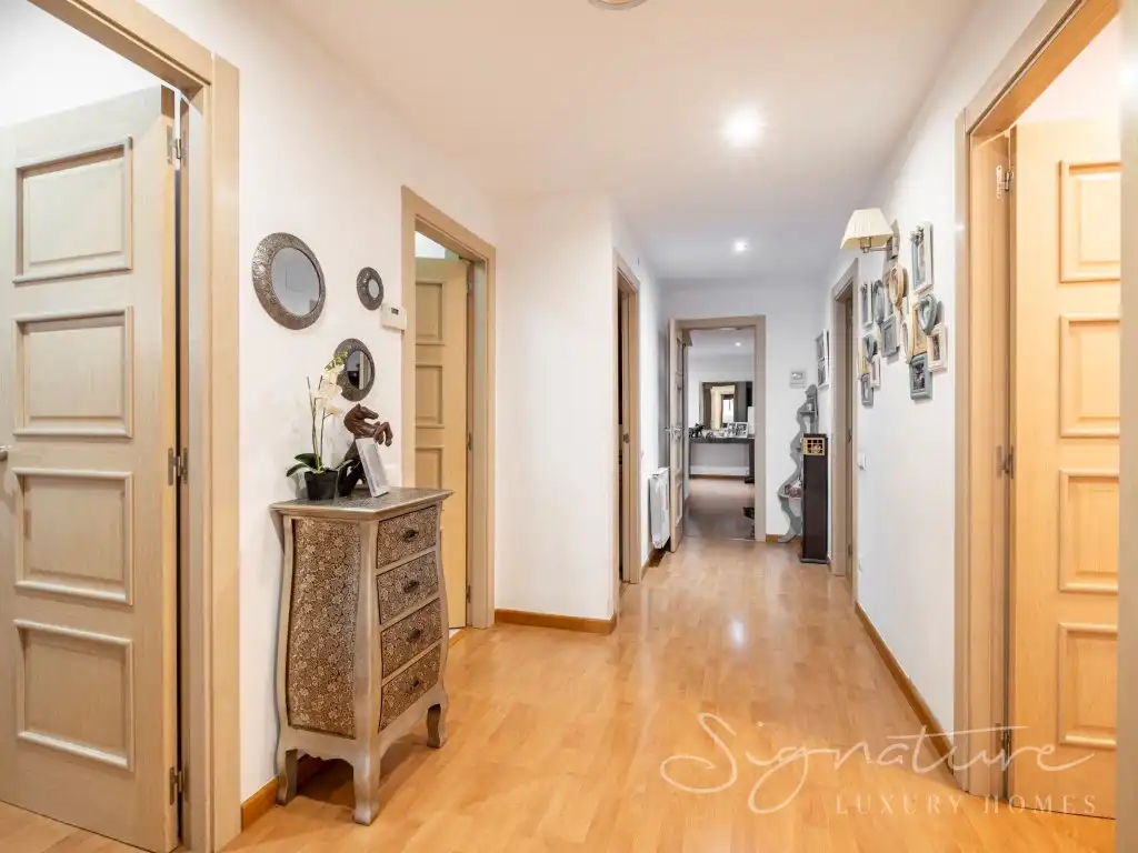 Ground floor for sale in Sant Cugat del Vallès  with Air Conditioner, Private garden and Terrace