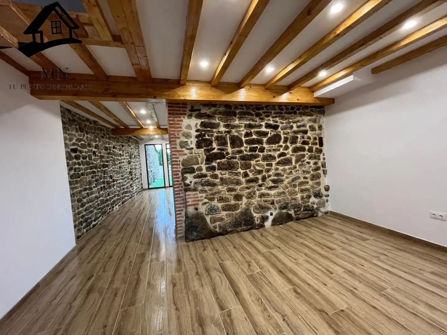 Finca rústica en venda en Villacarriedo amb Jardí privat