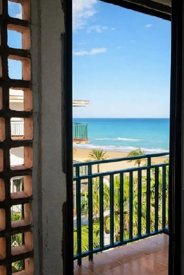Apartamento con ascensor en alquiler en Avinguda del Papa Luna 10, imagen 20