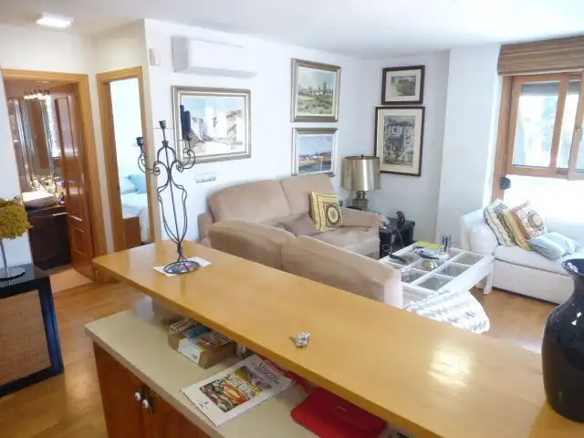 Sala d'estar de Casa o xalet en venda en Roquetas de Mar amb Aire condicionat, Calefacció i Jardí privat