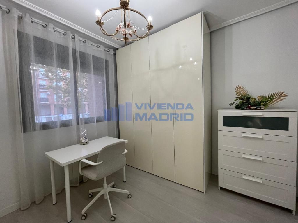 Bedroom of Flat for sale in Arganda del Rey  with Heating, Terrace and Storage room