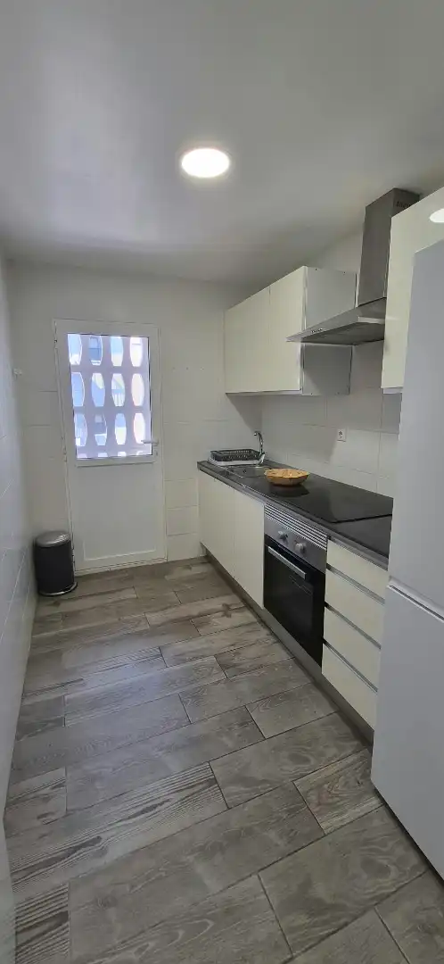 Kitchen of Flat for rent in Moncada  with Parquet flooring, Furnished and Oven