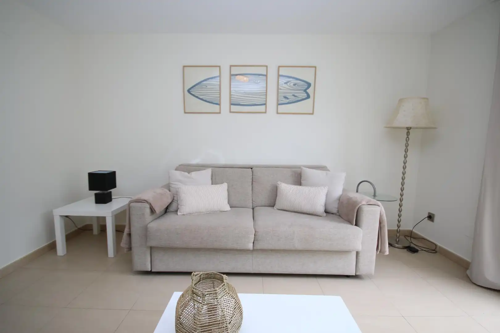 Sala d'estar de Planta baixa en venda en Ayamonte amb Aire condicionat, Calefacció i Jardí privat