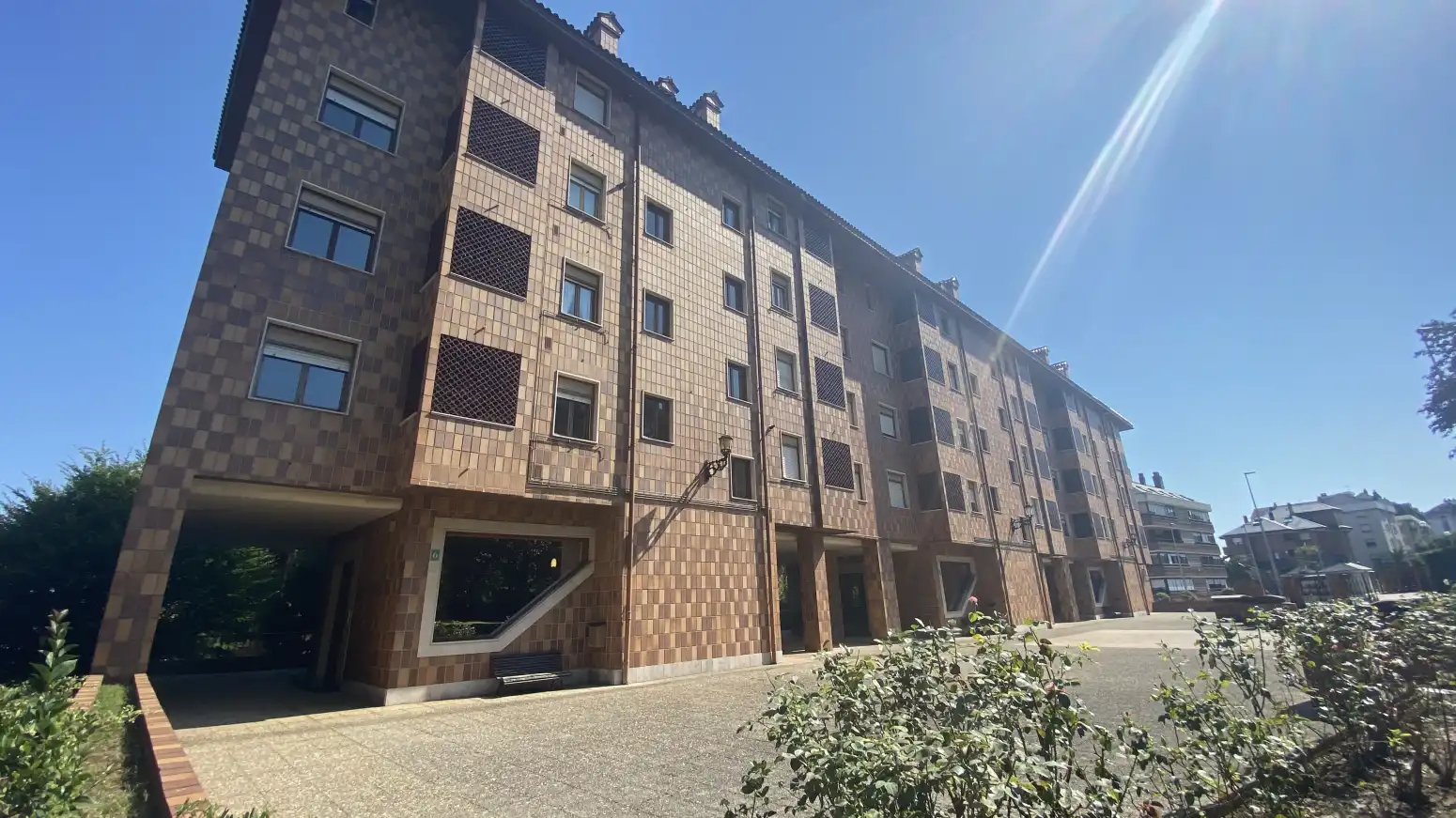 Außenansicht von Wohnung zum Verkauf in Santander mit Heizung, Privatgarten und Terrasse