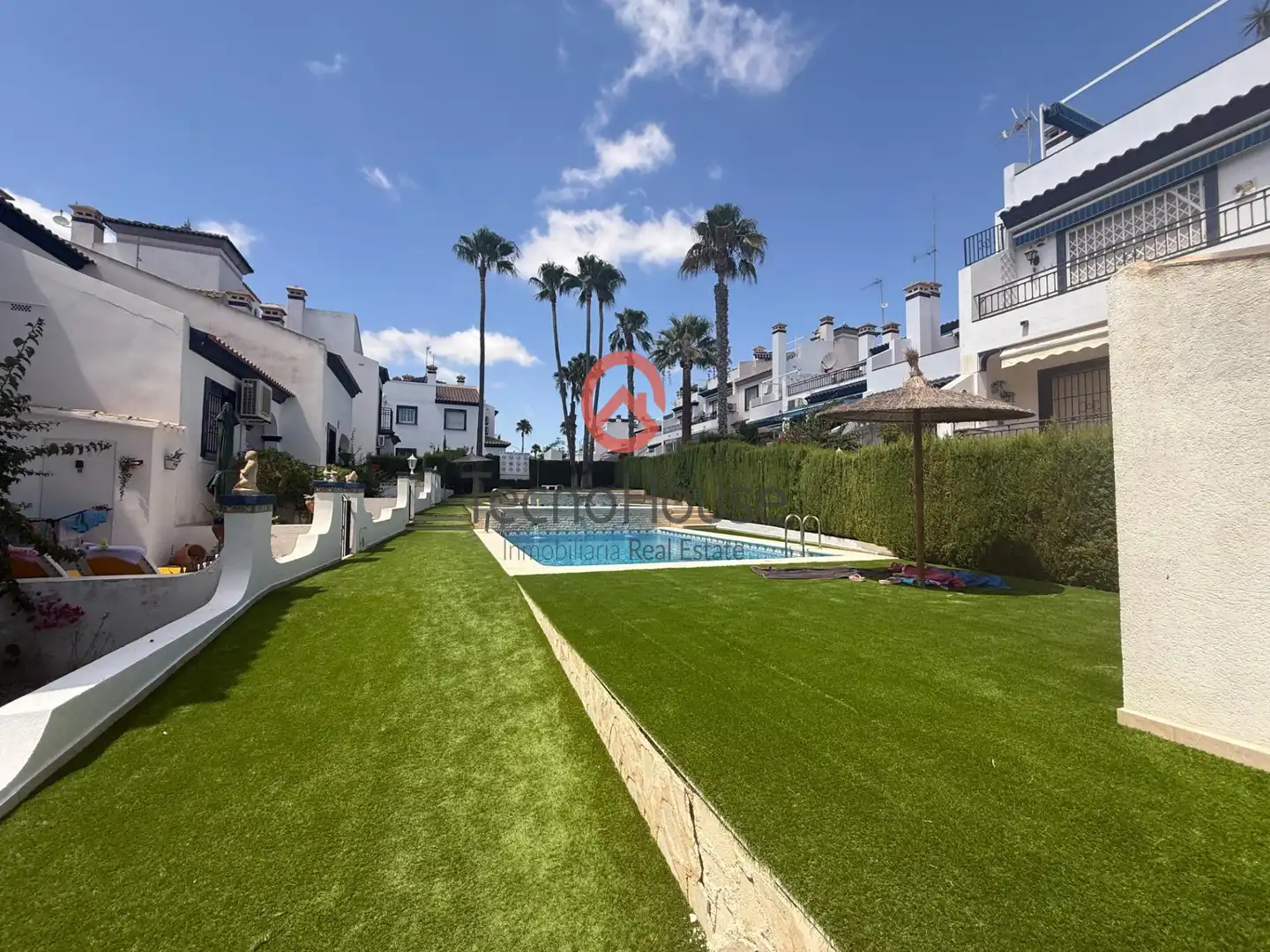 Casa a schiera con piscina in vendita a Calle Canal de la Mancha-Residencial Rioja V, imagen 27