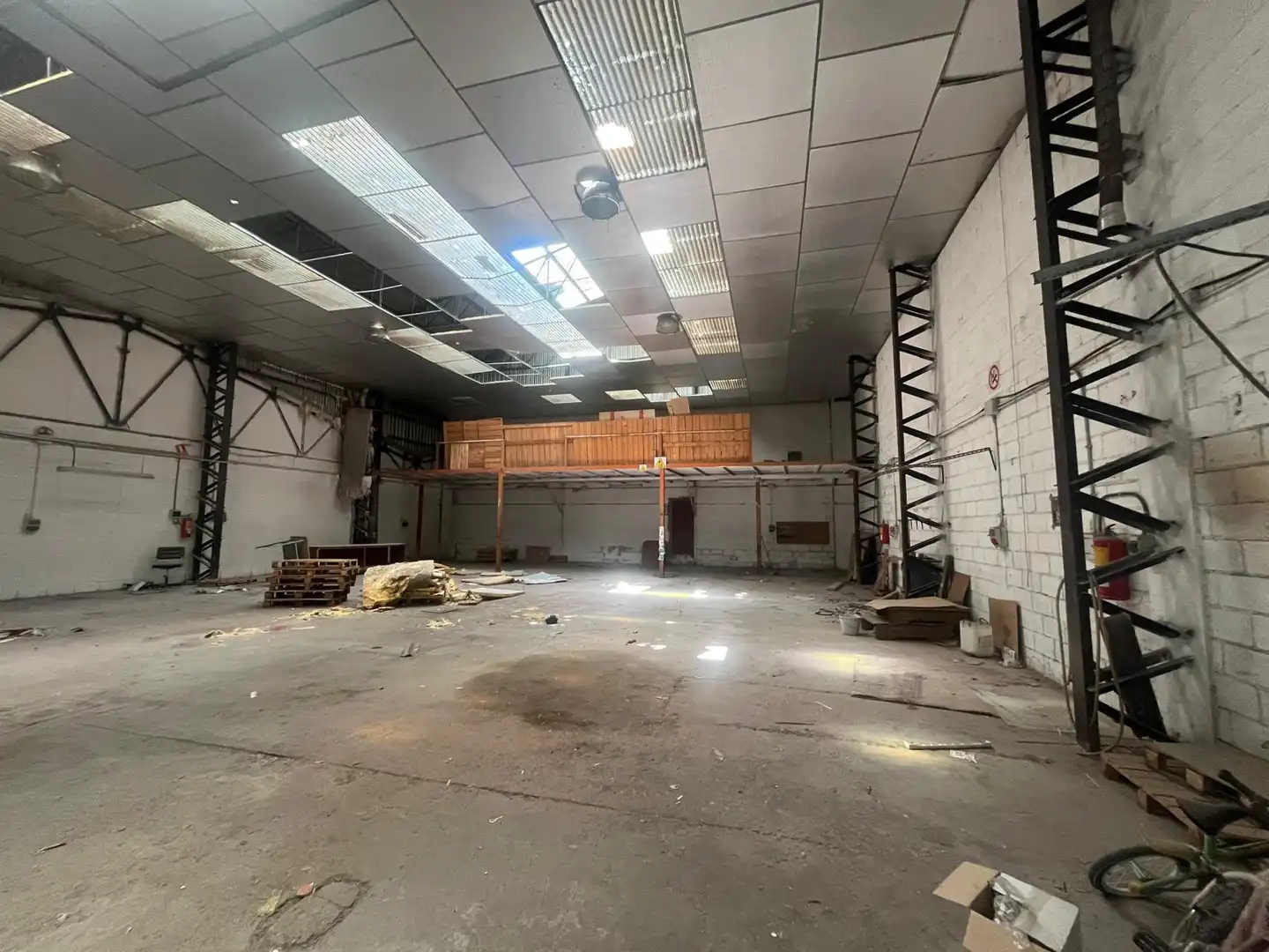 Nave industrial en venta en Calle Brazal de la Almontilla 5, imagen 7