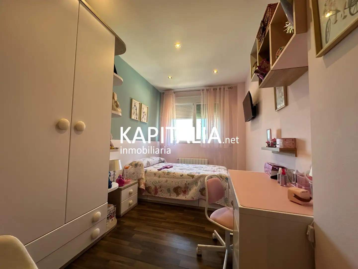 Bedroom of Flat for sale in Xàtiva  with Air Conditioner, Heating and Parquet flooring