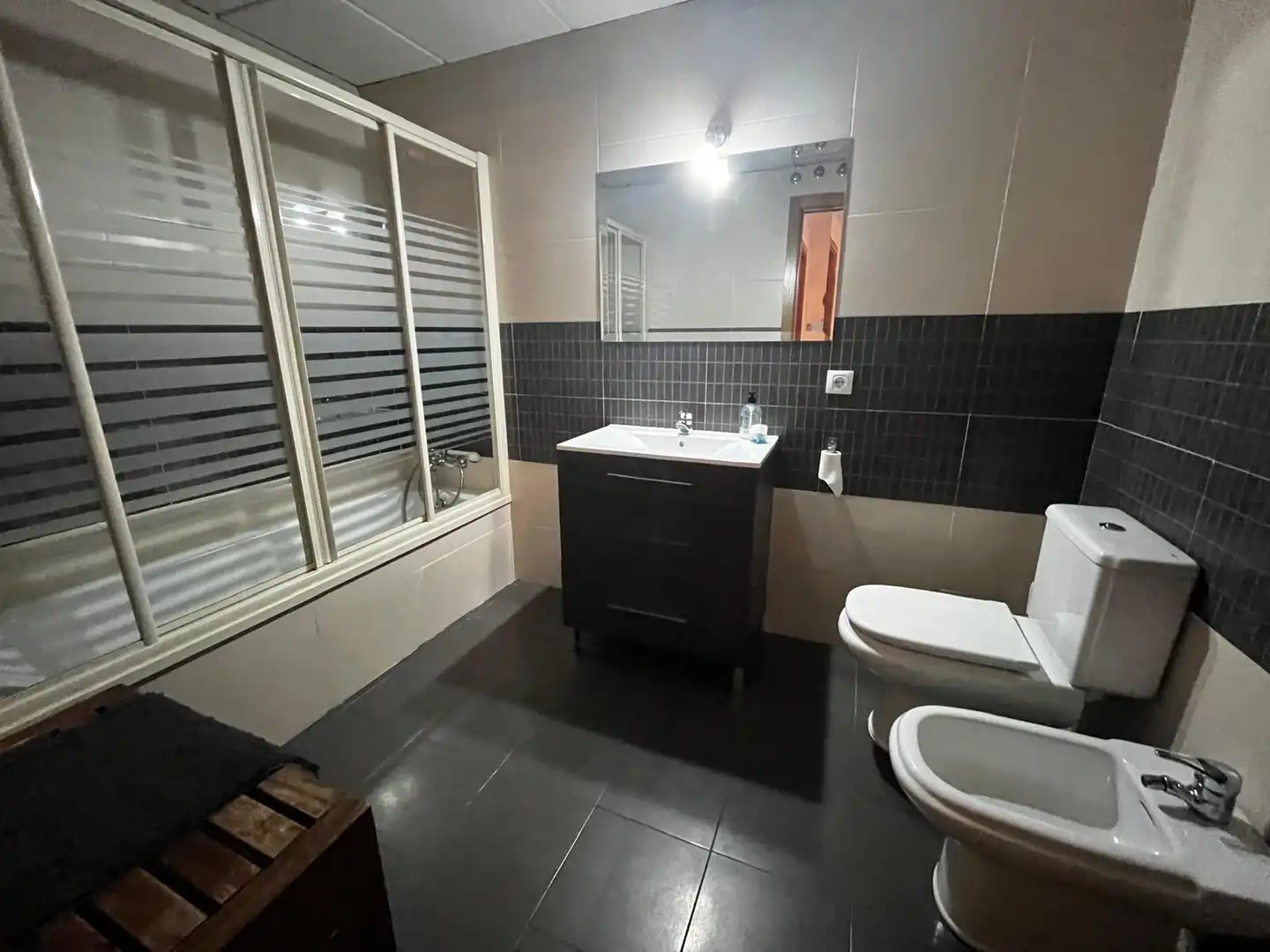 Bathroom of Detached homes for sale in Córdoba  with Air Conditioner, Heating and Swimming Pool
