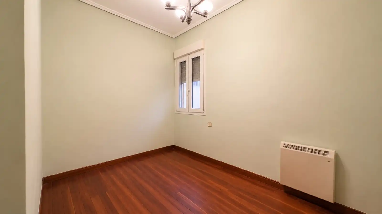 Piso en venta en Rontegui - Pormetxeta