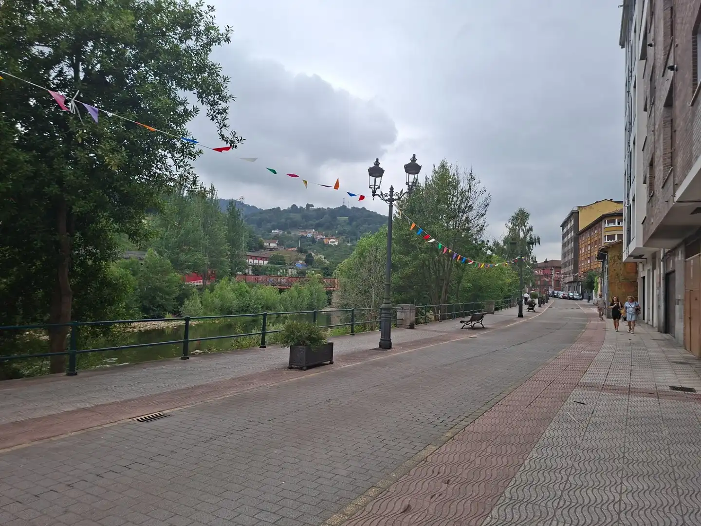 Garatge en venda a Calle POETA MANFER DE LA LLERA, Sama