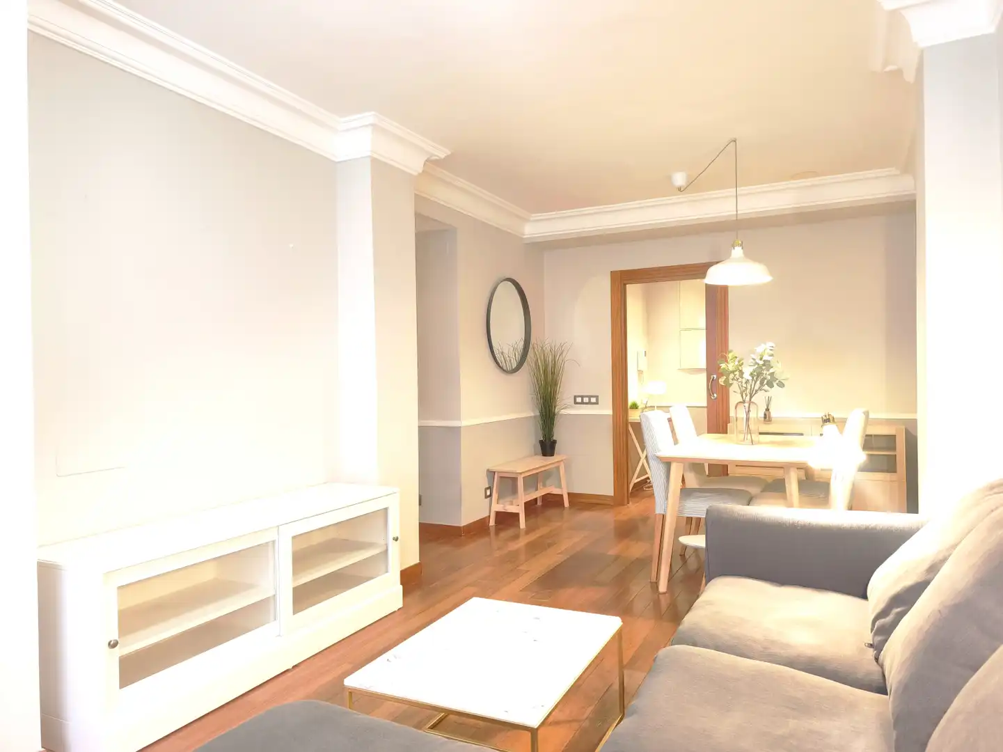 Living room of Flat for rent in  Logroño  with Heating, Parquet flooring and Storage room