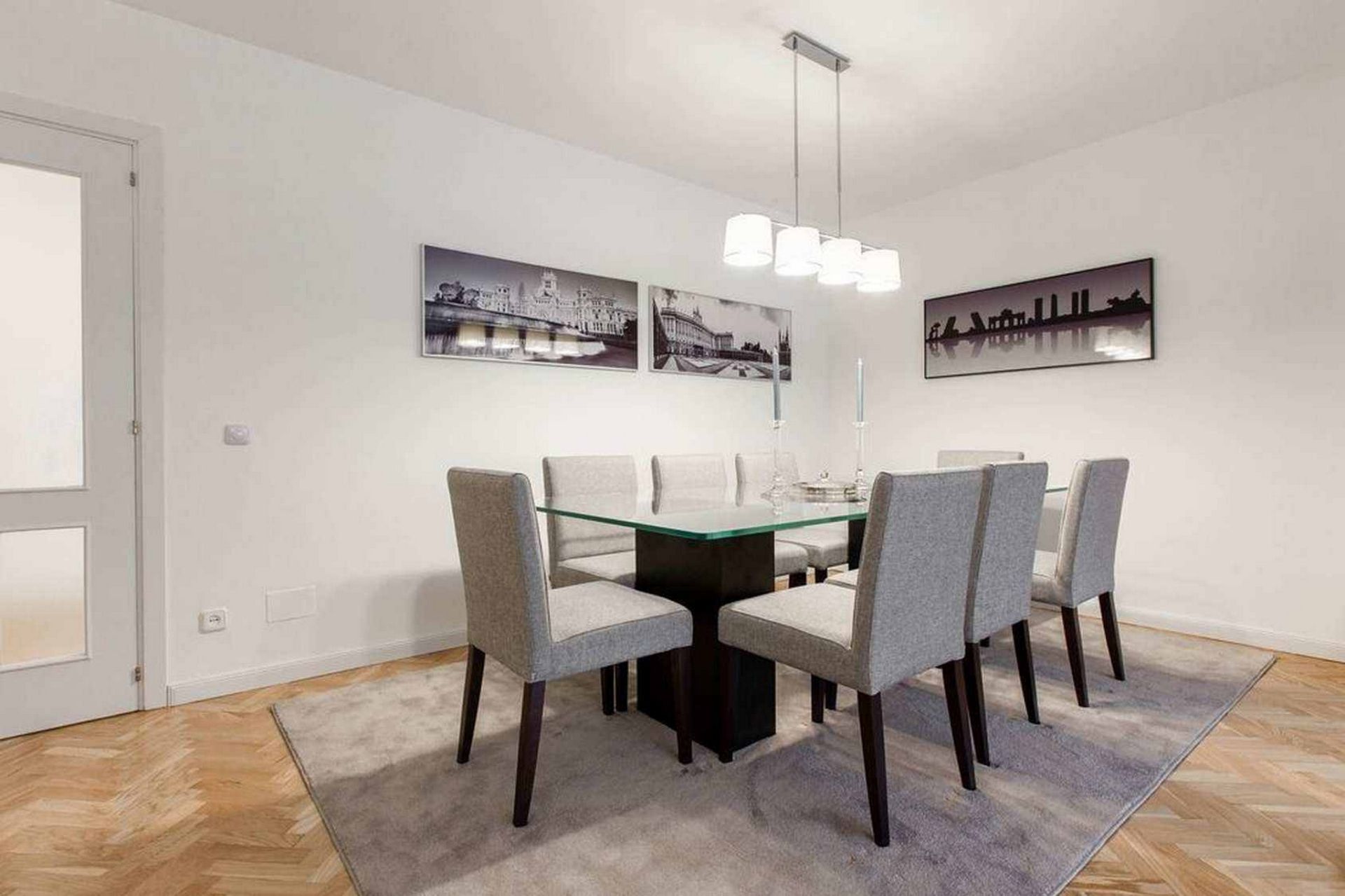 Dining room of Flat to rent in  Madrid Capital  with Air Conditioner, Furnished and TV