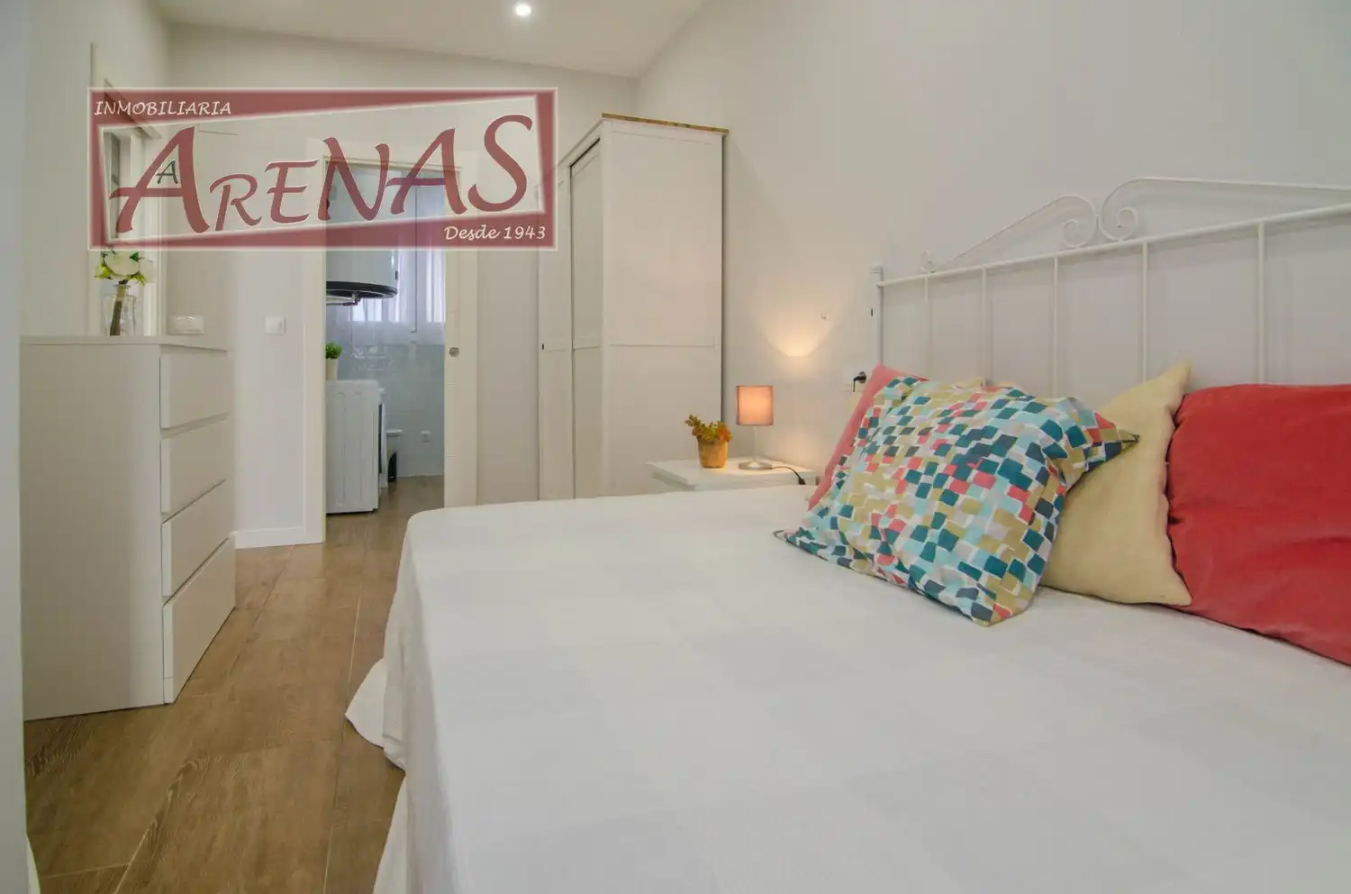 Habitación de Apartamento en venta en Colindres con Amueblado, Lavadora y Microondas