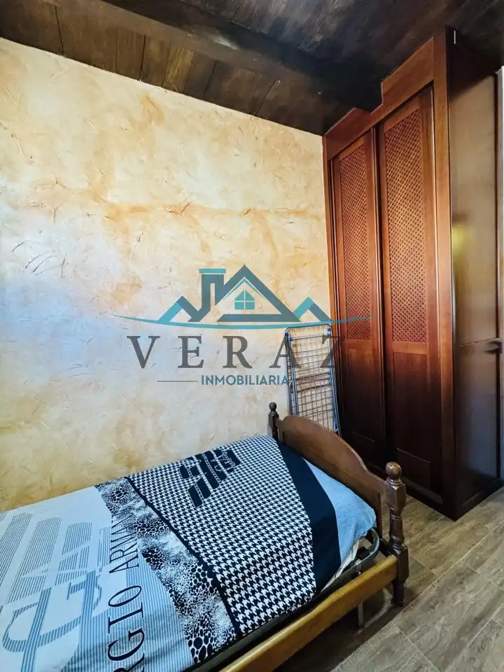 Habitación de Casa o chalet en venta en Talavera de la Reina con Aire acondicionado, Calefacción y Jardín privado