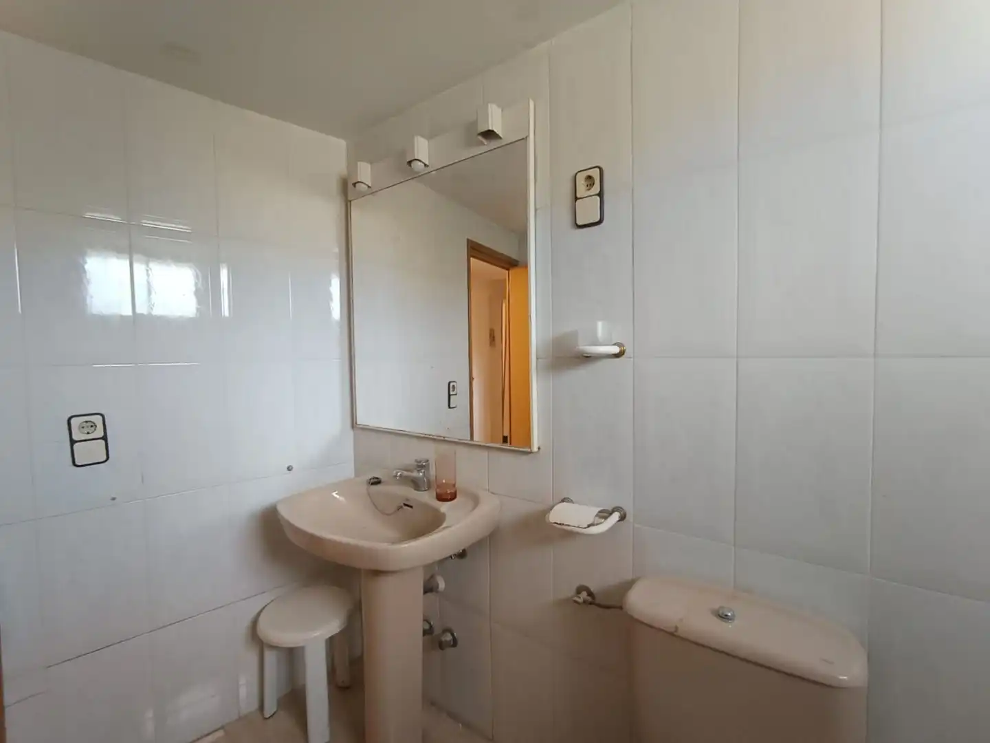 Bathroom of Country homes for sale in Salas Altas  with Terrace