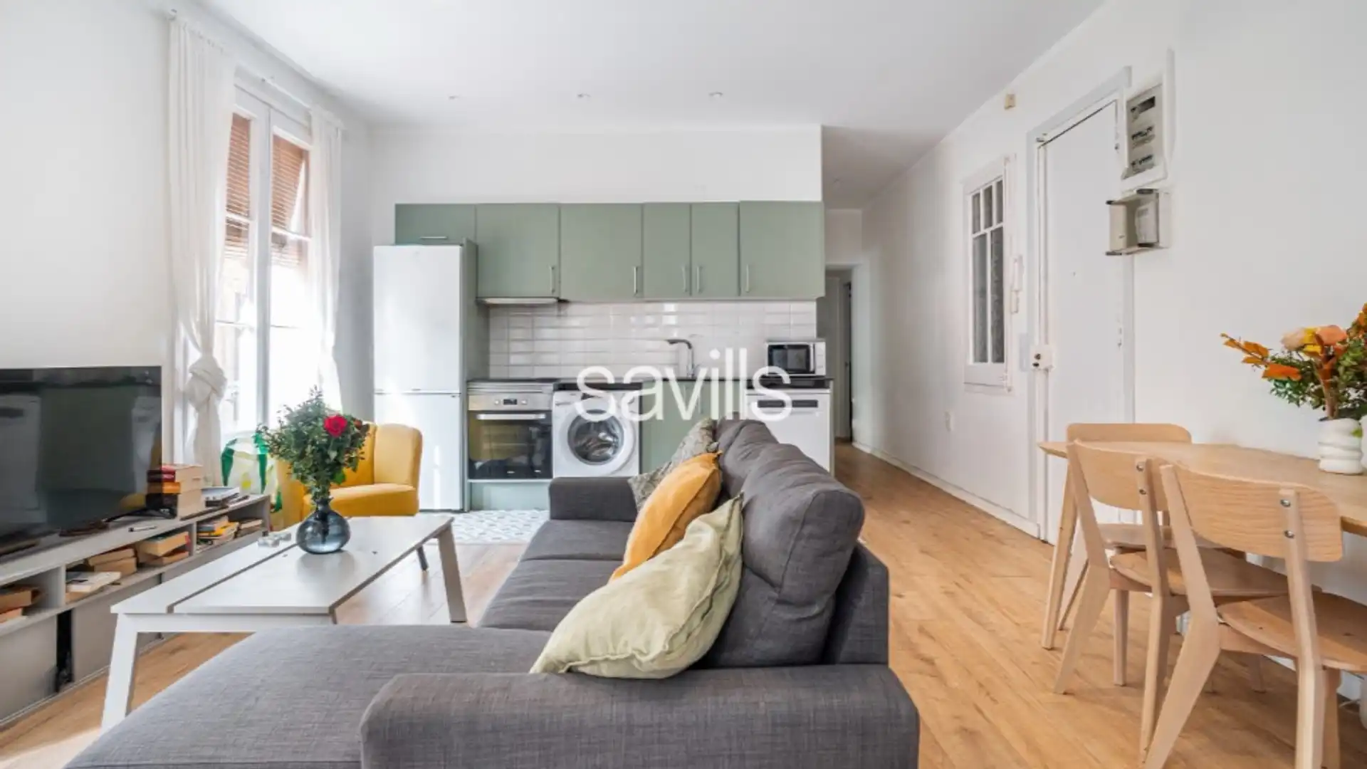 Living room of Apartments for sale in  Barcelona Capital  with Air Conditioner and Balcony