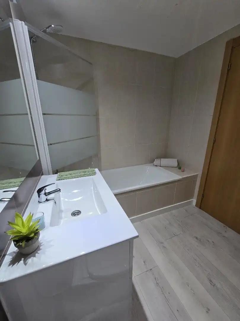 Bathroom of Flat for sale in Masdenverge, Tarragona