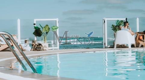 Foto 3 von Gebaude zur Miete in Avenida Avenida Grandes Playas, Corralejo, La Oliva