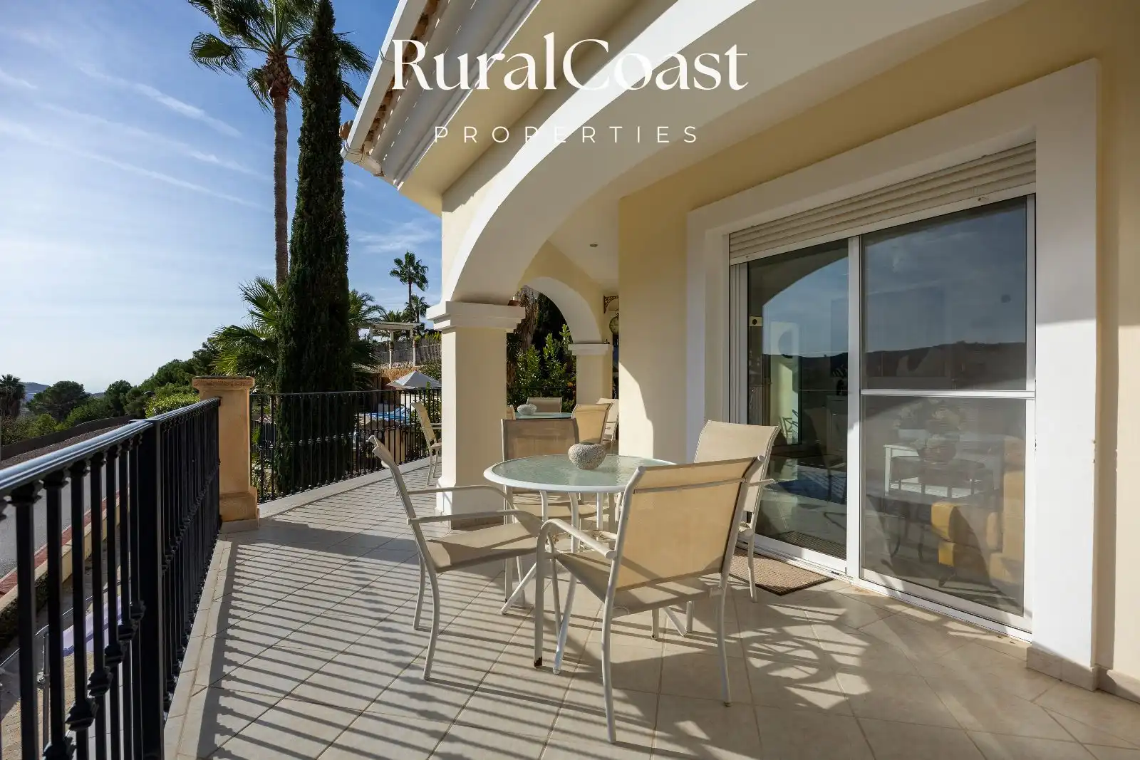 Vista exterior de Casa o chalet en venta en Busot con Aire acondicionado, Calefacción y Terraza