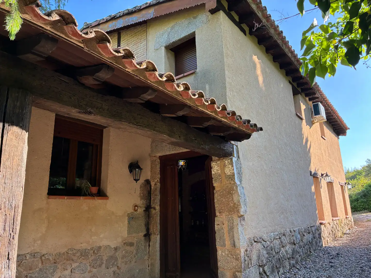 Vista exterior de Finca rústica en venta en Navaconcejo con Aire acondicionado, Calefacción y Jardín privado