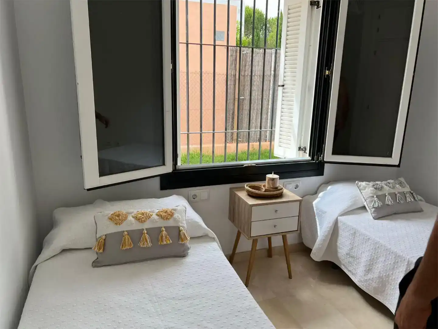 Bedroom of Flat for rent in Conil de la Frontera  with Air Conditioner, Private garden and Swimming Pool