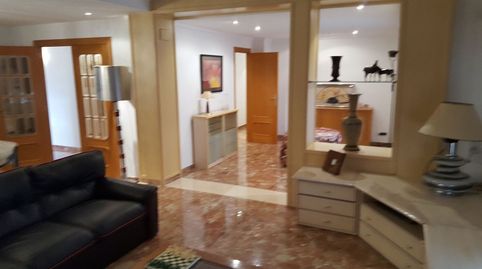 Foto 4 de Piso en venta en Plaza de Toros - Avenida Chapí - Trinquete, Elda
