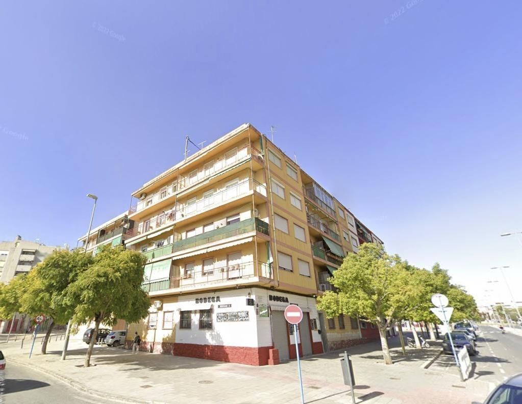 Vista exterior de Pis en venda en Alicante / Alacant amb Balcó