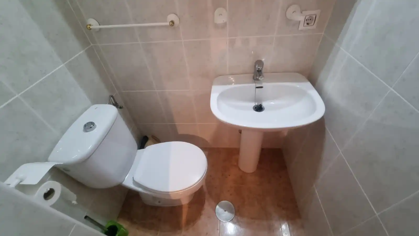 Bany de Pis en venda en Puertollano amb Moblat