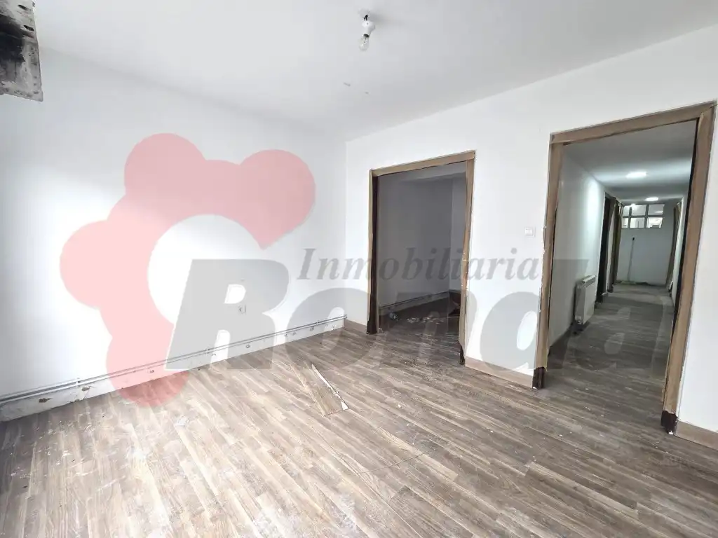 Bedroom of Flat for sale in Lugo Capital