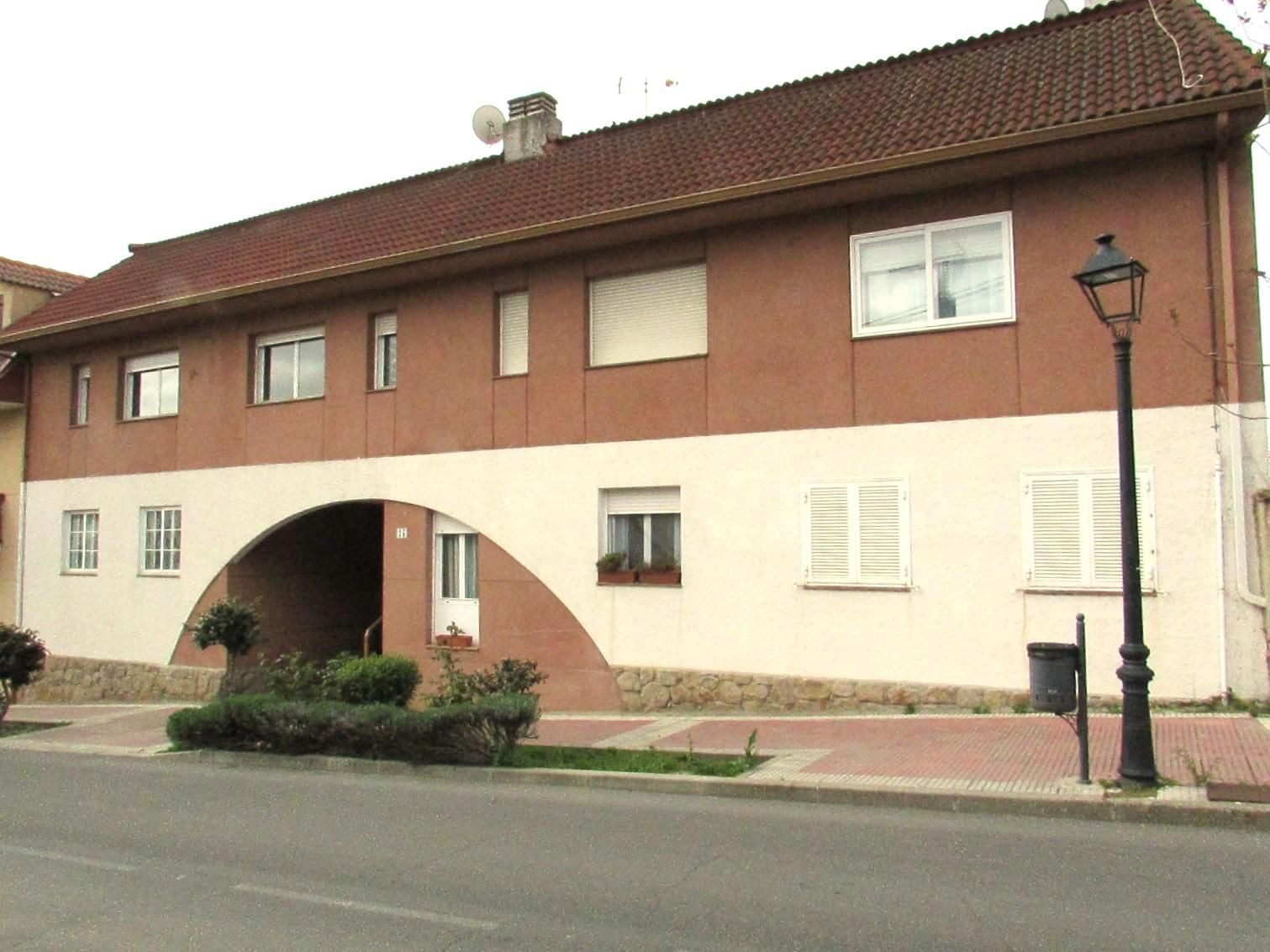 Außenansicht von Wohnung miete in Becerril de la Sierra mit Gemeinschaftspool