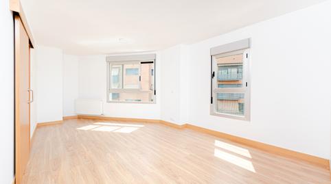 Photo 2 of Flat to rent in Liverpool, 4, Parque Oeste - Fuente Cisneros, Madrid