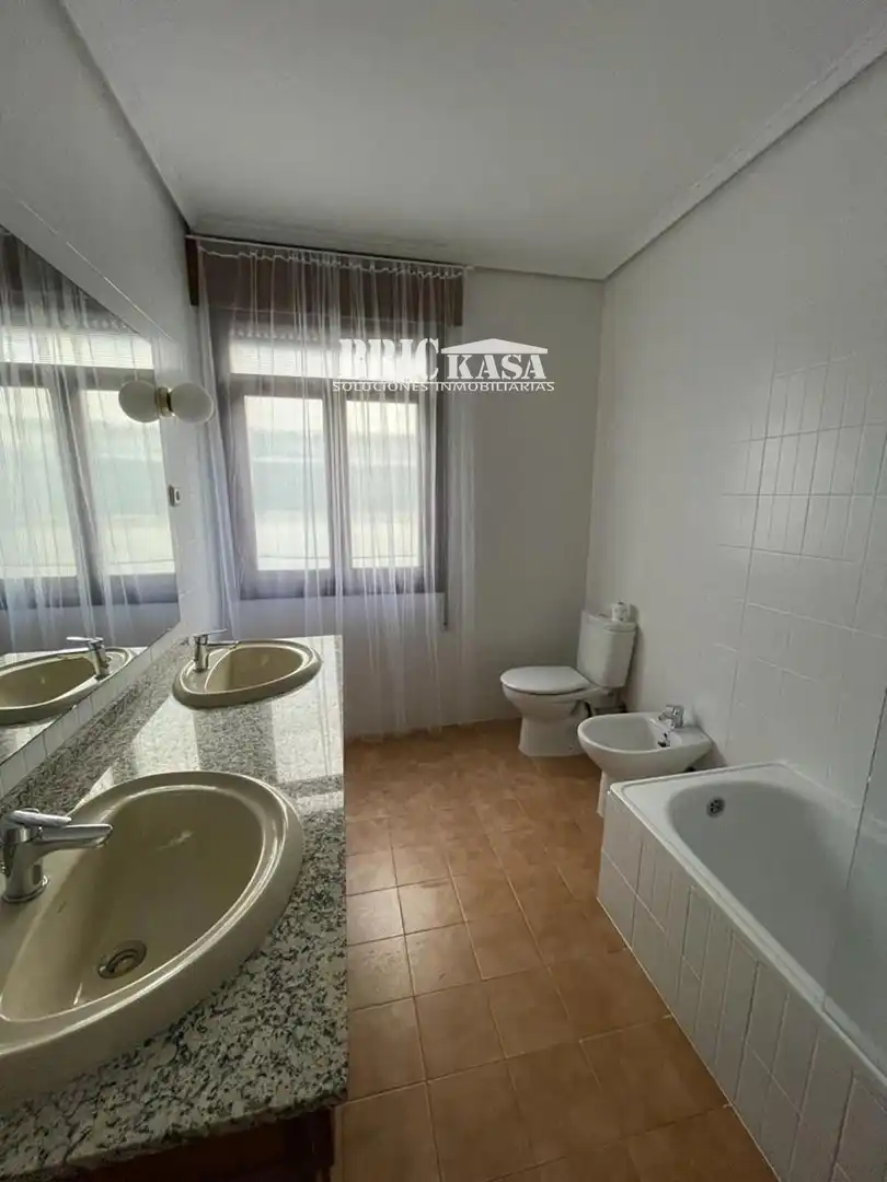 Wohnung mit Aufzug zur Miete in N/A, imagen 13