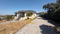 Exterior view of House or chalet for sale in El Casar  with Heating, Private garden and Terrace