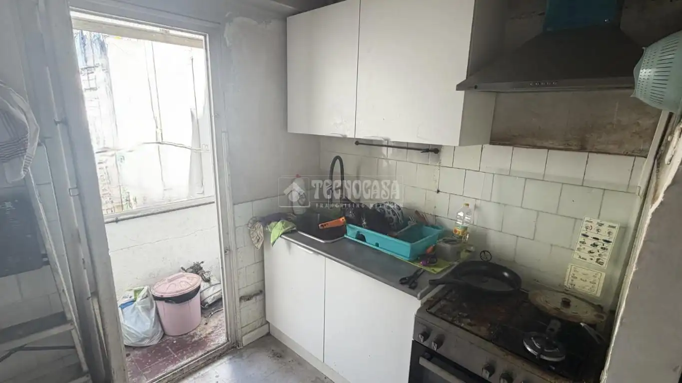 Kitchen of Flat for sale in Valencia  with Balcony