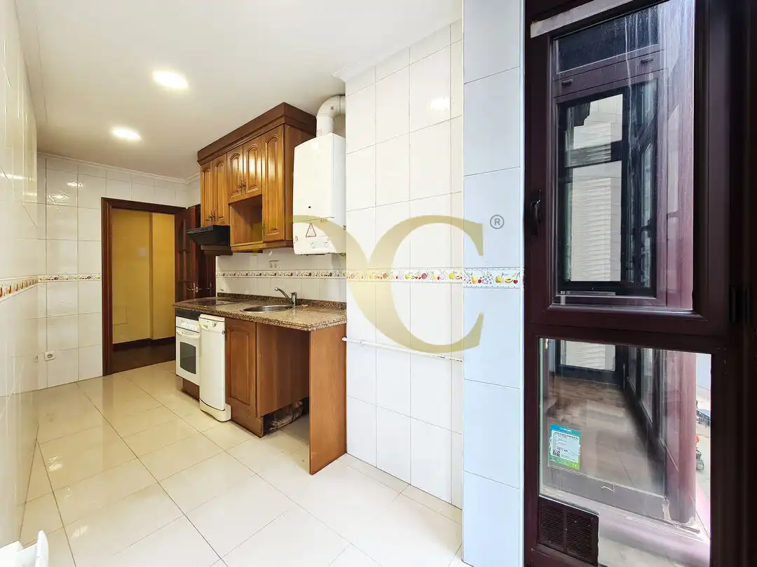 Kitchen of Flat for sale in Gijón   with Heating