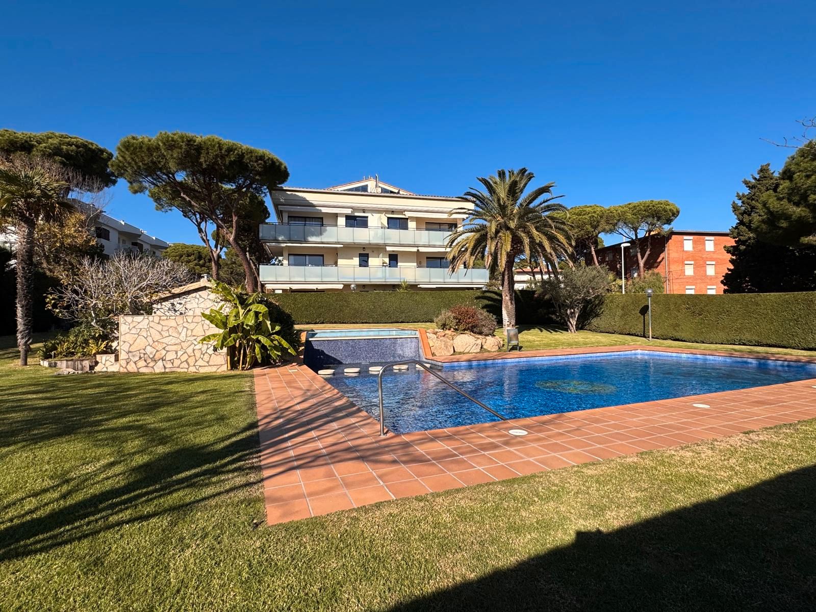 Garten von Wohnung zum Verkauf in Palafrugell mit Klimaanlage, Heizung und Privatgarten