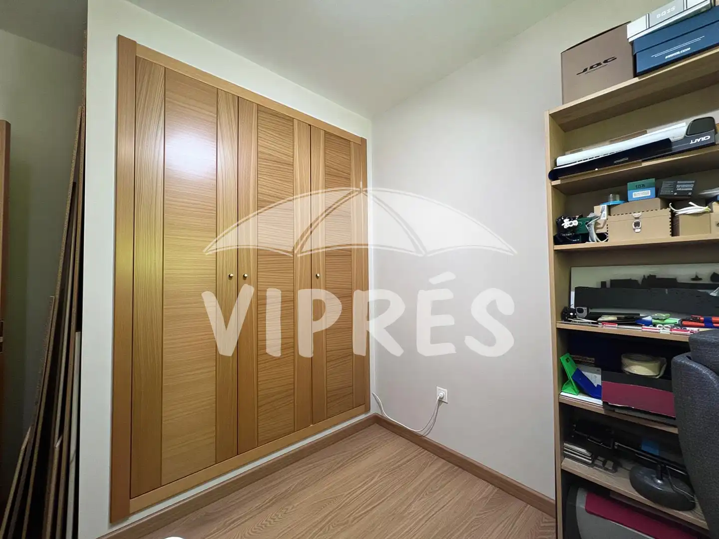 Habitación de Piso en venta en Cáceres con Trastero, Piscina y Amueblado