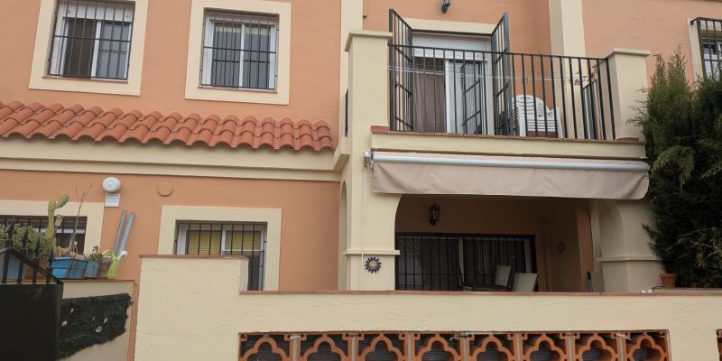 Vista exterior de Casa adosada en venta en Punta Umbría