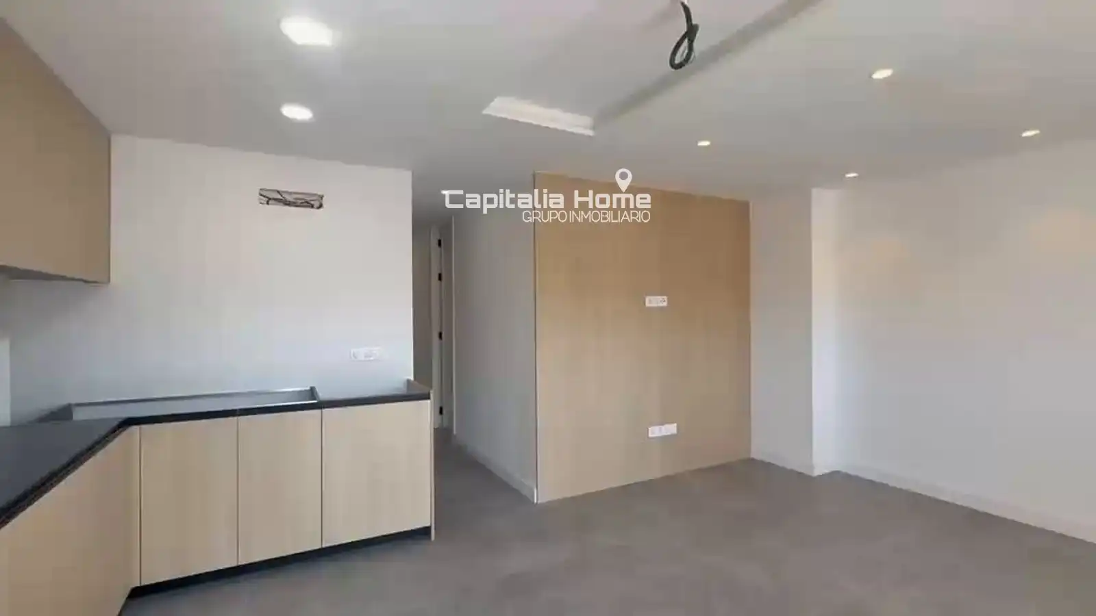 Attic for sale in Alcoy / Alcoi  with Terrace and Storage room