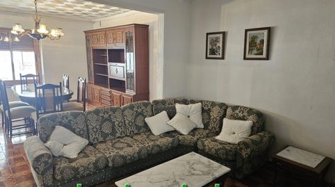 Foto 2 de Apartament en venda a Plaza de Toros - Avenida Chapí - Trinquete, Elda