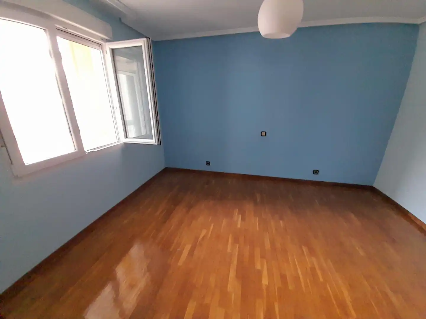 Bedroom of Flat for sale in Ponferrada  with Heating, Terrace and Storage room
