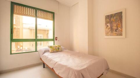 Photo 5 of Flat to rent in Las Piscinas Naturales, Alicante