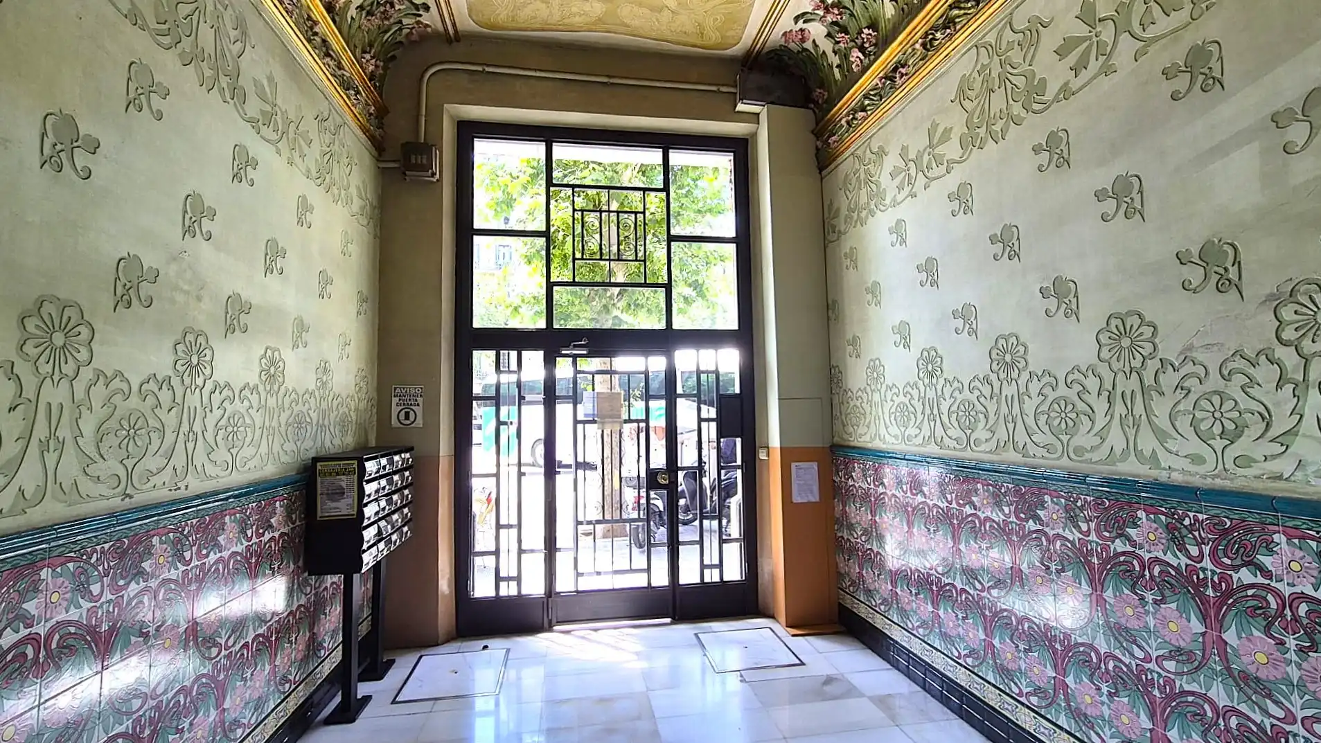 Piso en venta en Barcelona con Aire acondicionado, Calefacción y Parquet