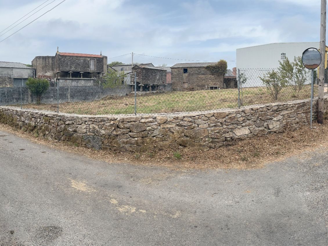 Residential zum verkauf in Santa Comba