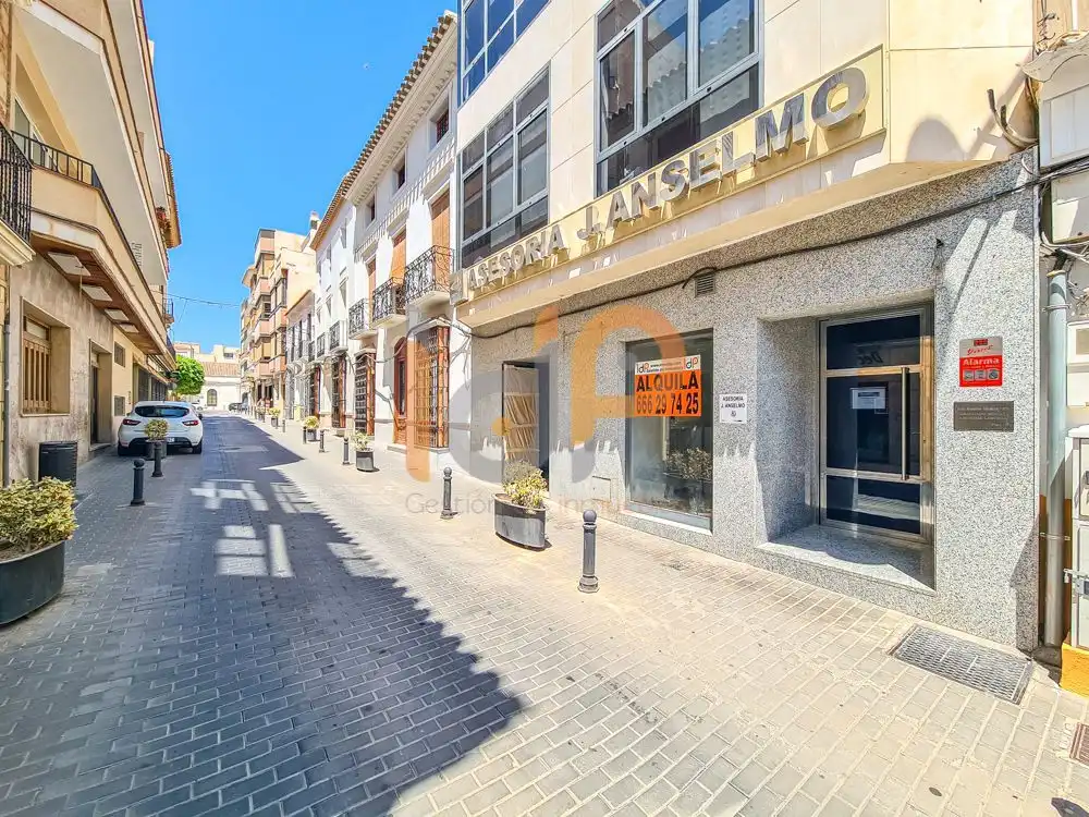Business premises to rent in Huércal-Overa