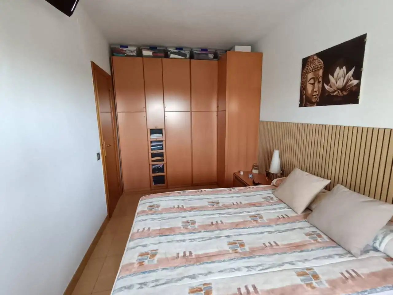 Habitación de Piso en venta en Esplugues de Llobregat con Terraza y Balcón