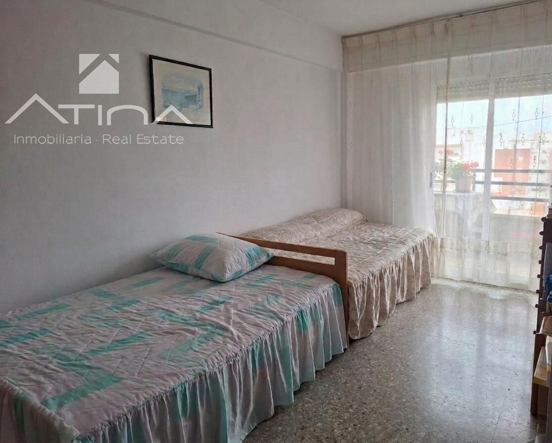 Dormitori de Pis en venda en Gandia amb Terrassa, Traster i Balcó