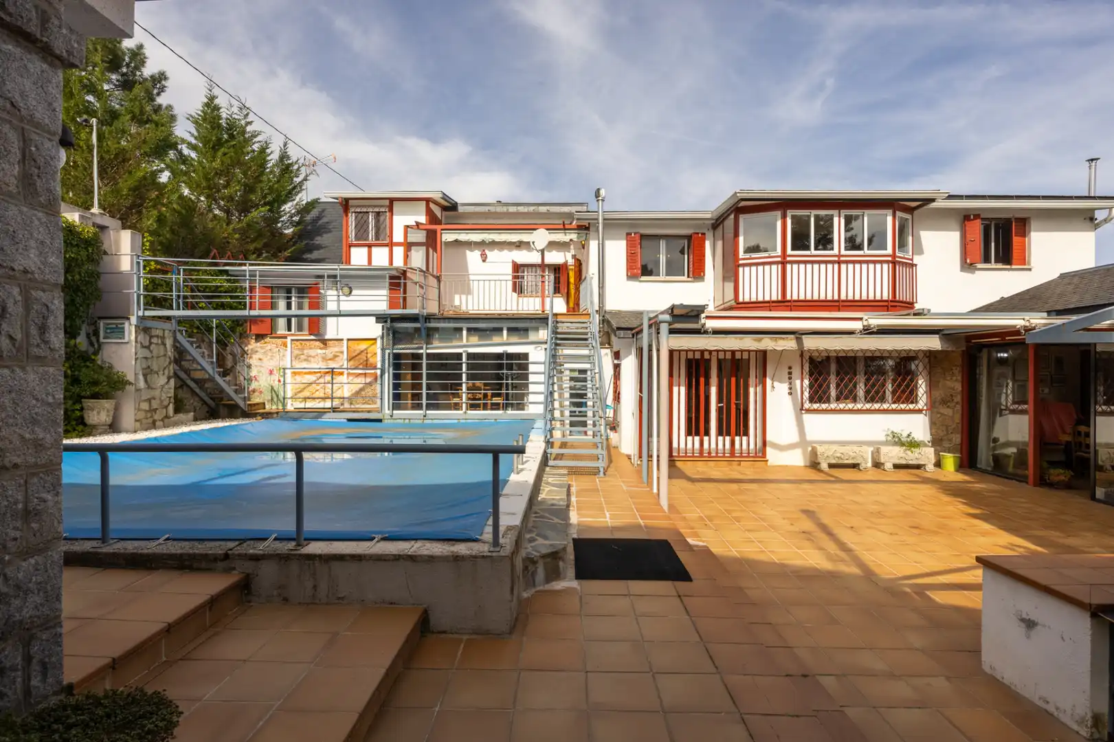 Vista exterior de Casa o chalet en venta en Guadarrama con Calefacción, Terraza y Trastero