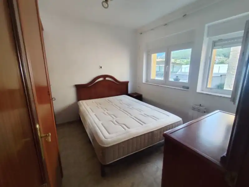 Habitación de Piso en venta en Pravia con Calefacción y Amueblado