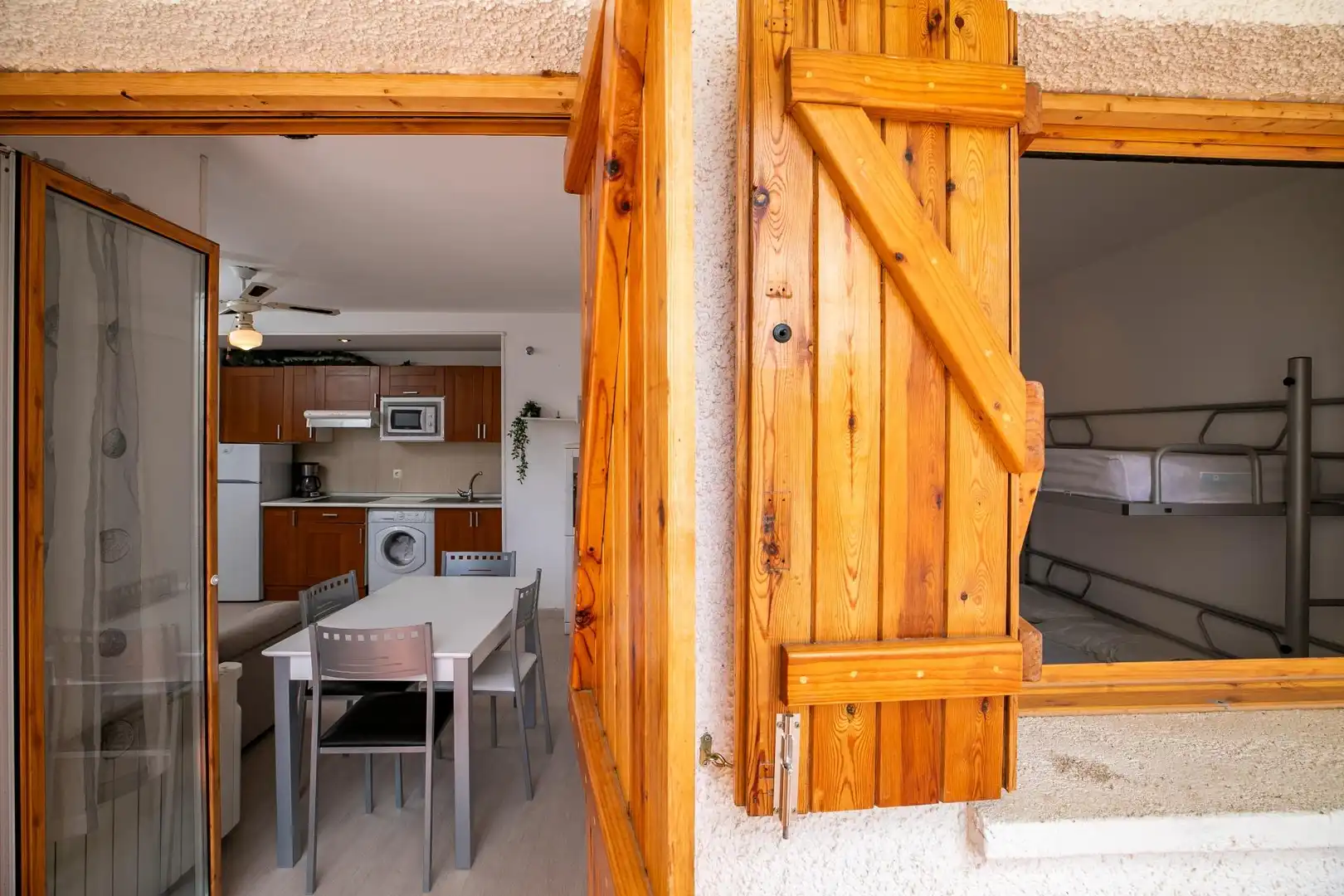 Exterior view of Flat for sale in Villanúa  with Heating, Parquet flooring and Storage room